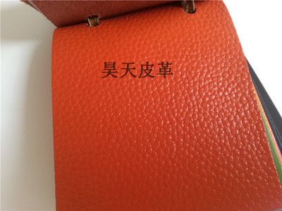 無極縣昊天皮革制品 專業生產銷售優質二層變色油蠟皮與瘋馬皮等皮革產品